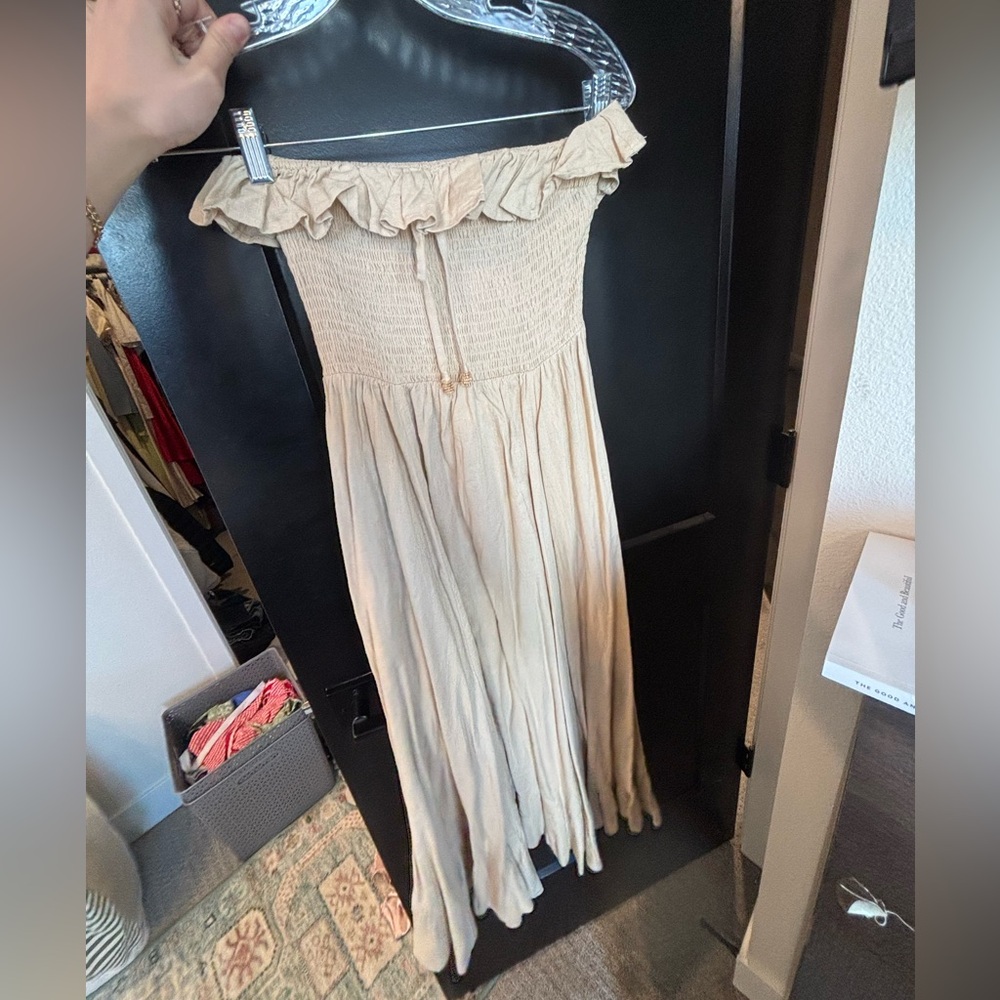 Free People NWT Cream Off-Shoulder Maxi Dress